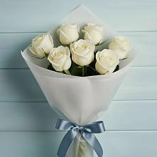 Букет 7 Белых роз Эдлесс Лав в Игумново