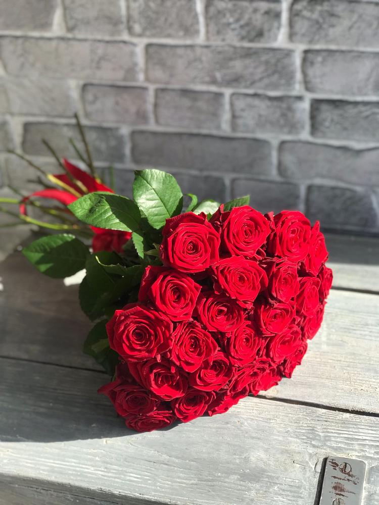 Букет Красные розы Фридом в Игумново