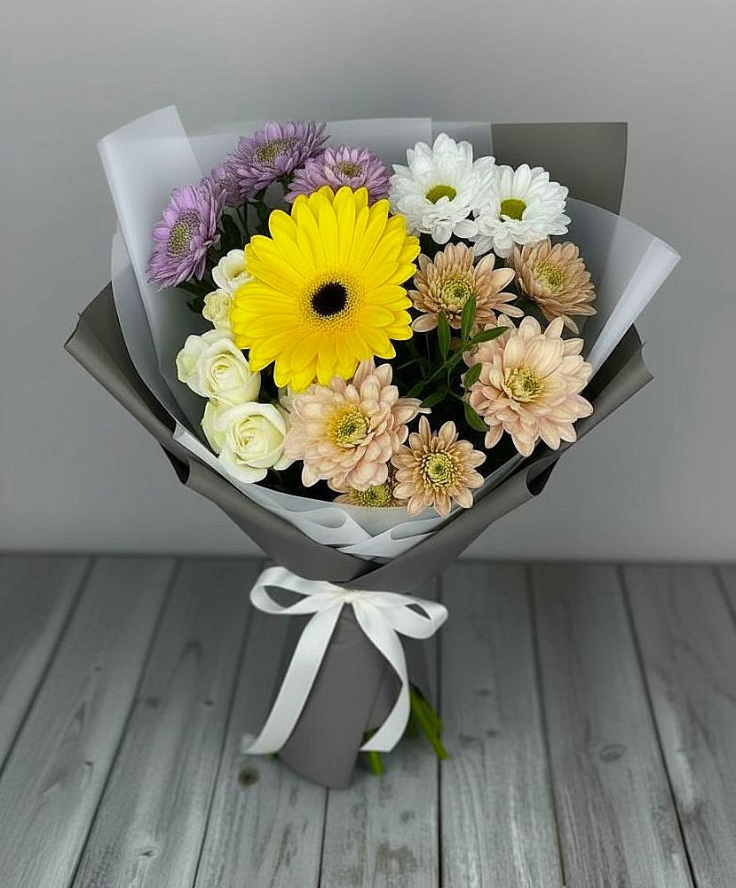Букет цветов из: Розы, Герберы и Хризантемы в Игумново