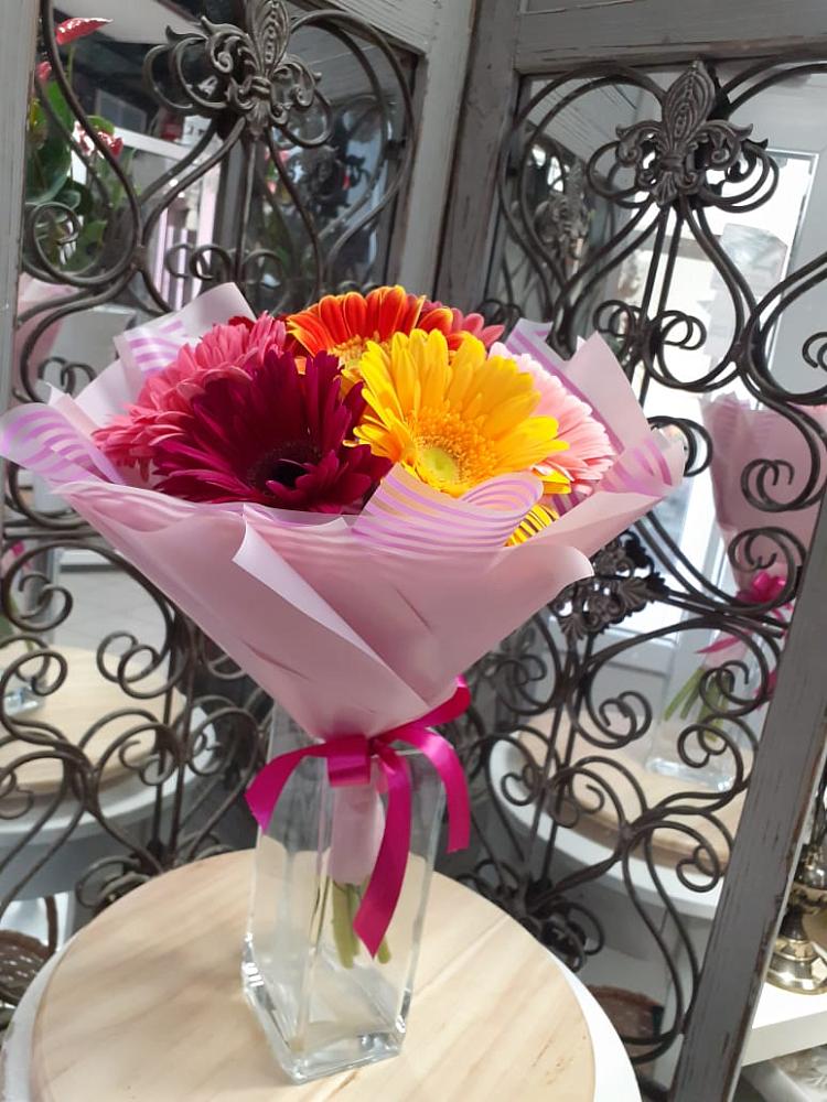 Букет цветов из: Герберы в Игумново