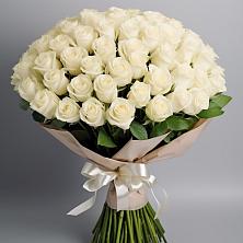 Букет 101 беля роза Белоснежка в Игумново