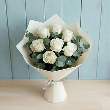 Букет Белые розы в Эвкалипте в Игумново