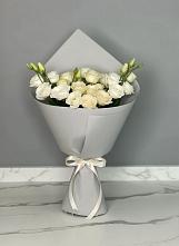 Букет цветов из:  Розы и Лизиантусы в Игумново